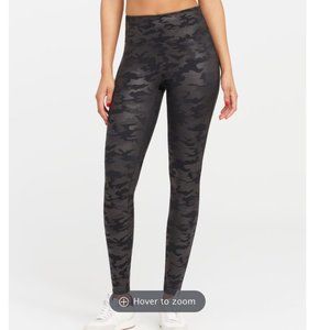 Spanx Faux Leather Camo Leggings - Size Small